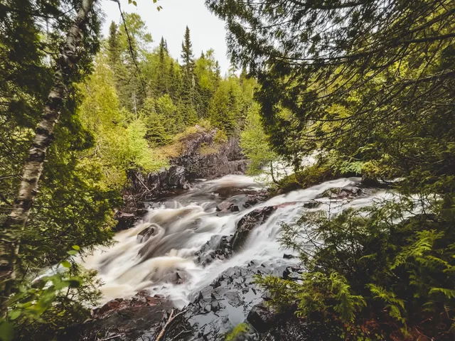 Rainbow Falls Provincial Park