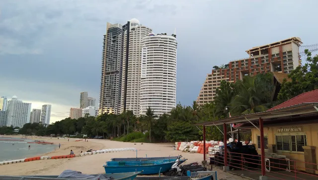 หาด ศ.น.อ.