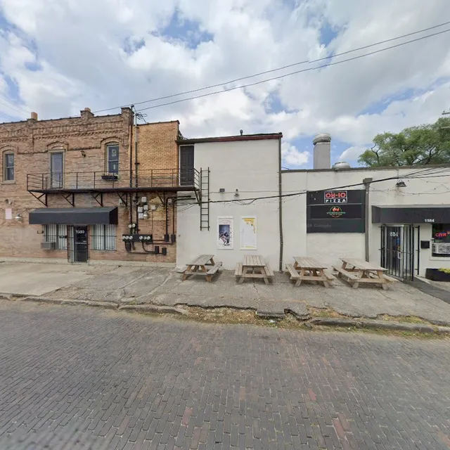 Bellys Hip Hop Eatery