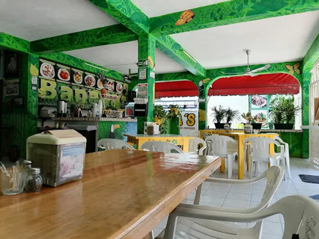 Bananas Restaurant