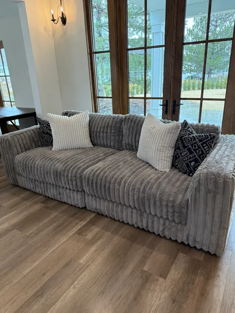 Argyle Custom Furniture