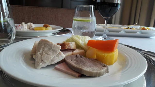 Perroquet Restaurant (Country Club Lima Hotel)