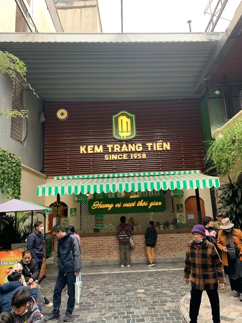 Kem Tràng Tiền Vincom Times City