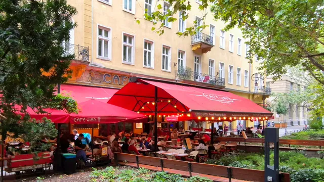 Café Vian Liszt Ferenc tér