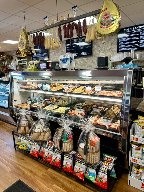 Mazzeo's Italian Market & Deli