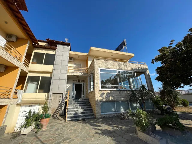 Beach Ofrinio Leon ApartHotel