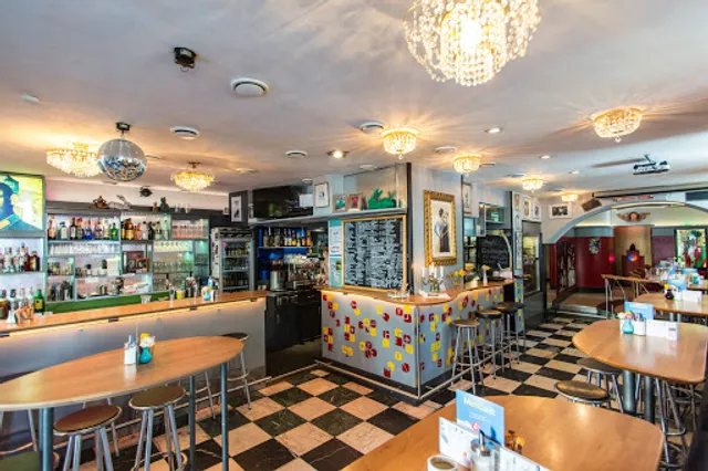 Neue Filmbühne - Regensburg