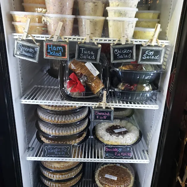 The Farmer's Daughter Market