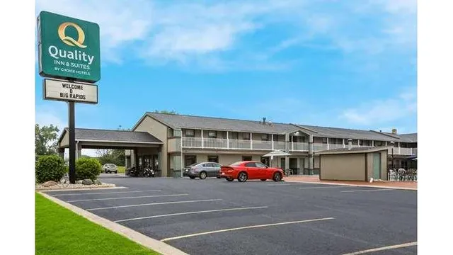 Quality Inn & Suites Big Rapids near University