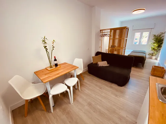Bambú Suites Vegueta Alquiler por Habitación