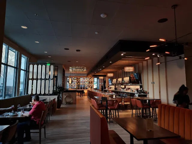 Taroko Asian Bar & Grill