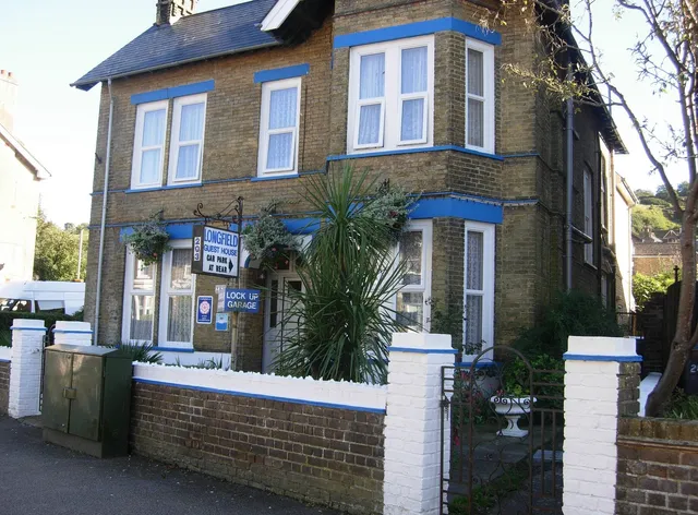 Longfield Guest House