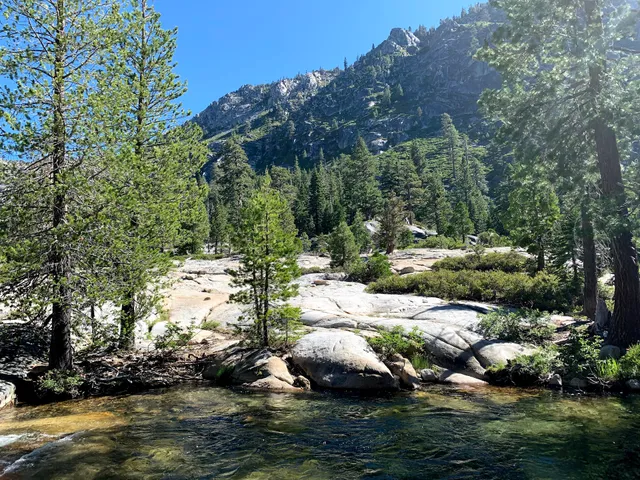 Pyramid Creek Trailhead via Horsetail Falls
