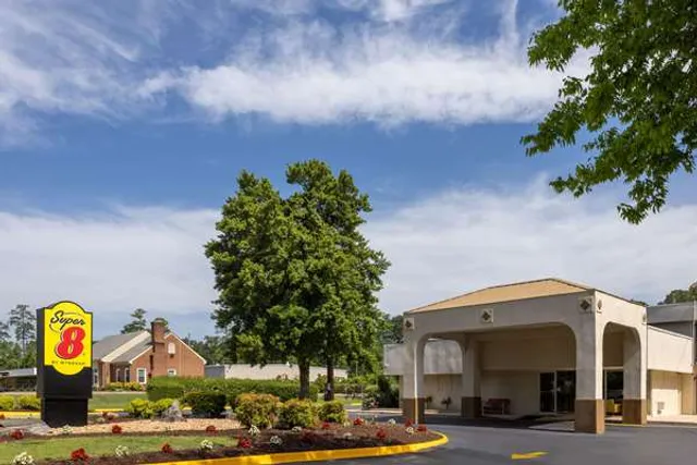 Super 8 by Wyndham Williamsburg/Historic Area