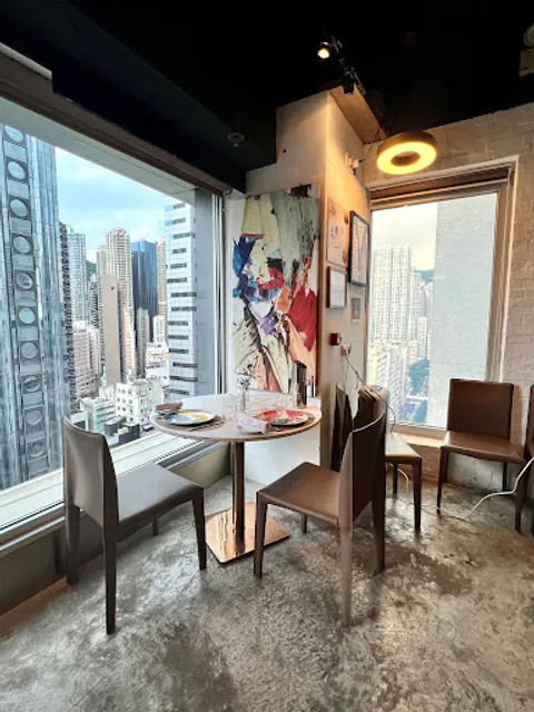 Les Saveurs Private Kitchen