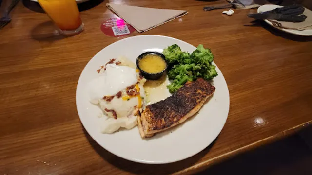 Applebee's Grill + Bar