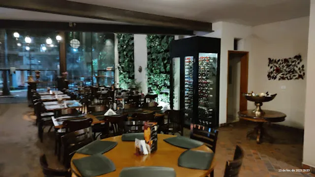 Nápoles Pizzaria