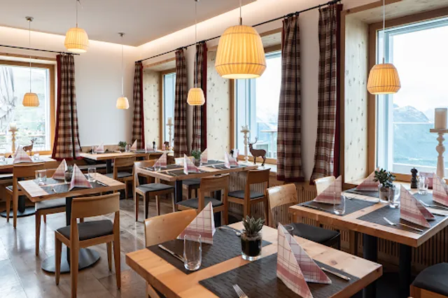 Panoramarestaurant Muottas Muragl