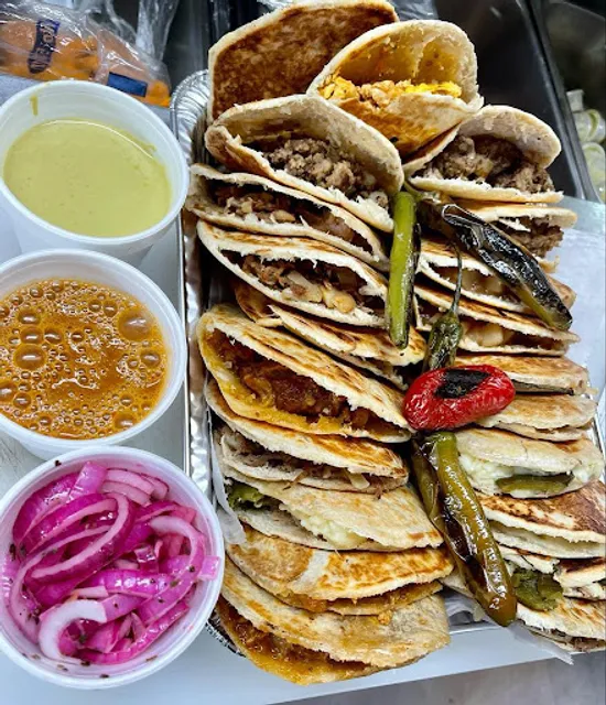 Las Adelitas Gorditas