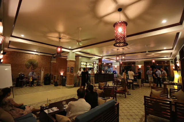 Xin Chao seafood restaurant