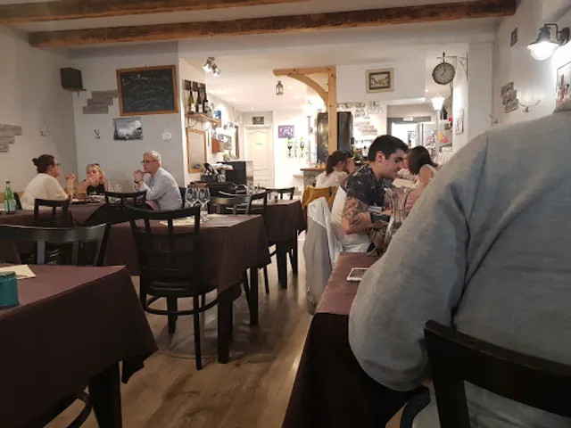 La Trattoria
