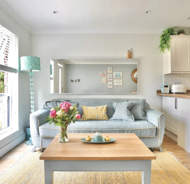 HOLIDAY HOME ALICE’S NEST LONDON