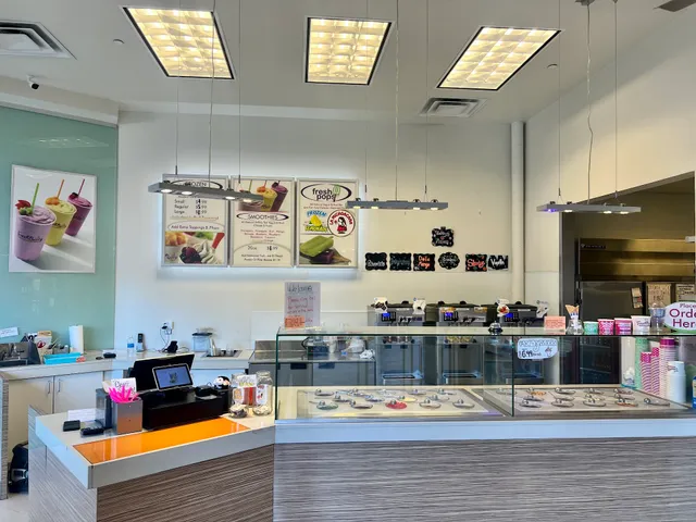 Freshberry Frozen Yogurt