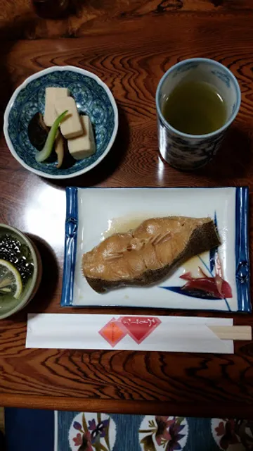 Hachijuhachi Sushi