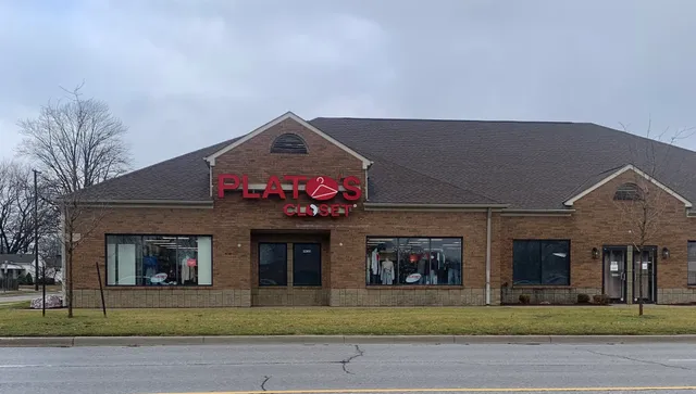 Plato's Closet St. Clair Shores, MI