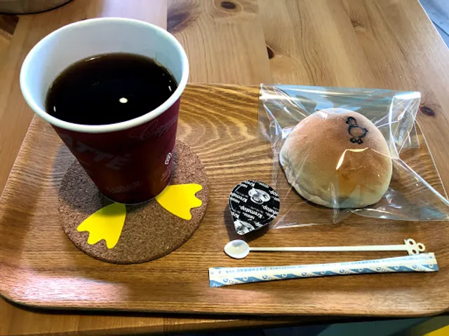 AHIRU CAFE 八わのあひる