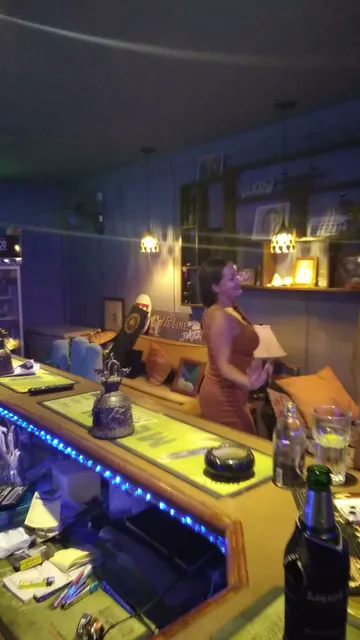 Liquid Lounge Social Bar