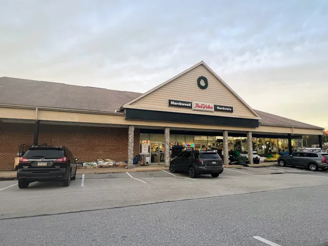 Marchwood Shopping Center