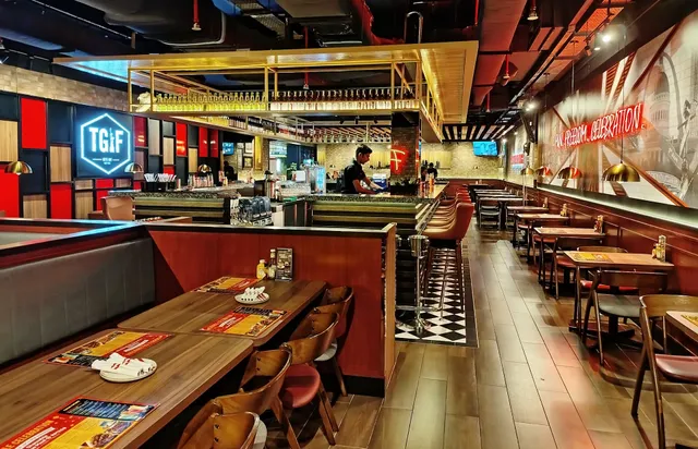 TGI Fridays Mid Valley Megamall