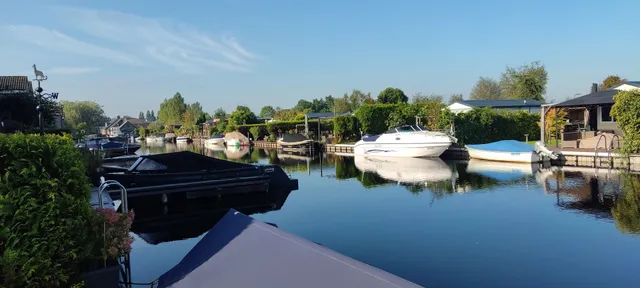 Caravanpark Achterbos B.V.