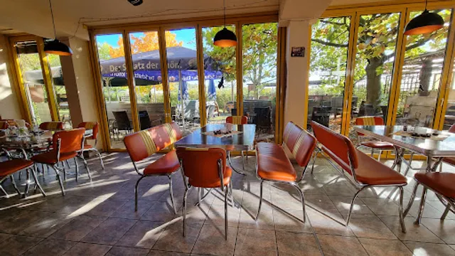 Mr. Sandman American Bar u. Restaurant