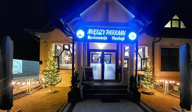 Między Parkami Restauracja Noclegi