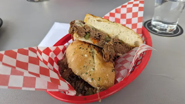 Station 22 by Daytonas