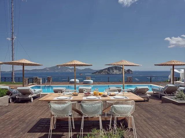 Serenus Luxury Villa