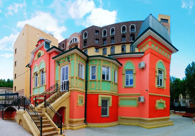 Pervy Dohodny Dom Korpus E