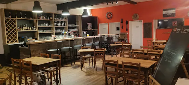 Le P'tit Bistro