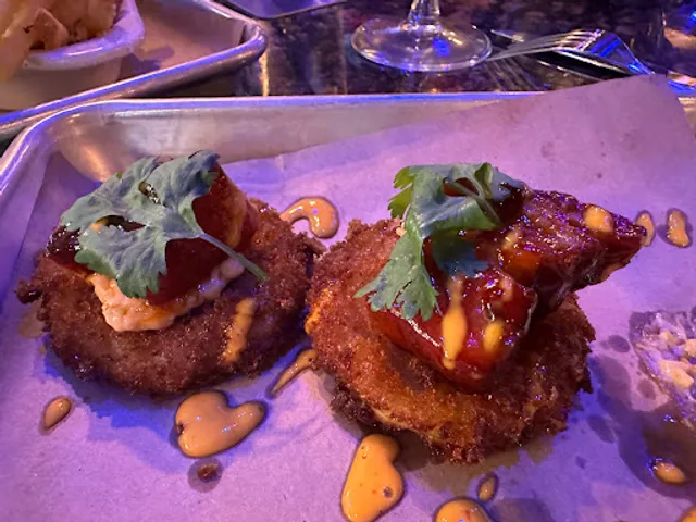 Barrel & Bones Craft Bar and Smokehouse