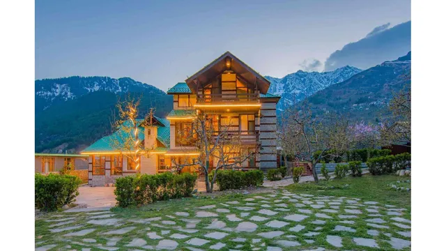 StayVista at Lost in the Alps in Manali | 5 BHK Luxury Holiday Home