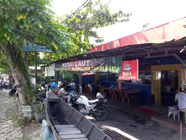 Kedai Laut Seafood Mayjend Sutoyo