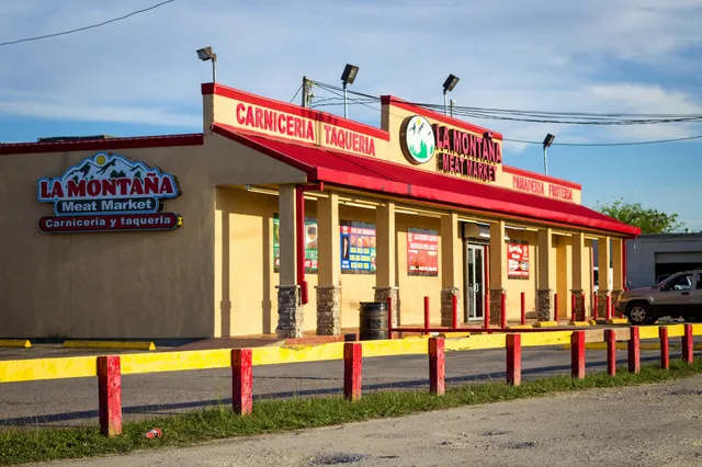 La Montaña Meat Market