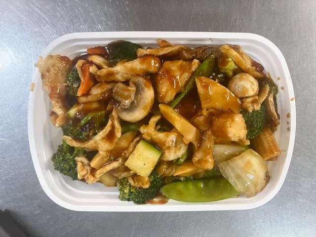 New Hot Wok Chinese Express