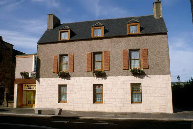 MacDougall Clansman Hotel