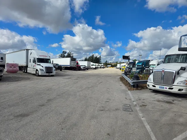 Florida 595 Truck Stop