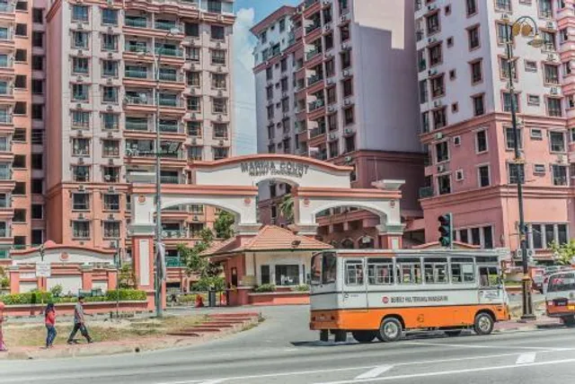 Sunset & Seaview Vacation Condos @ Marina Court Resort Condominium