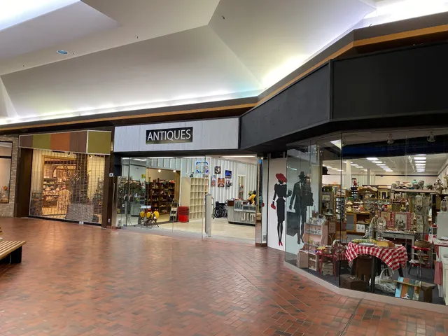 Junk In The Trunk Antique Mall