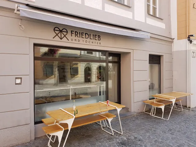 Friedlieb und Töchter